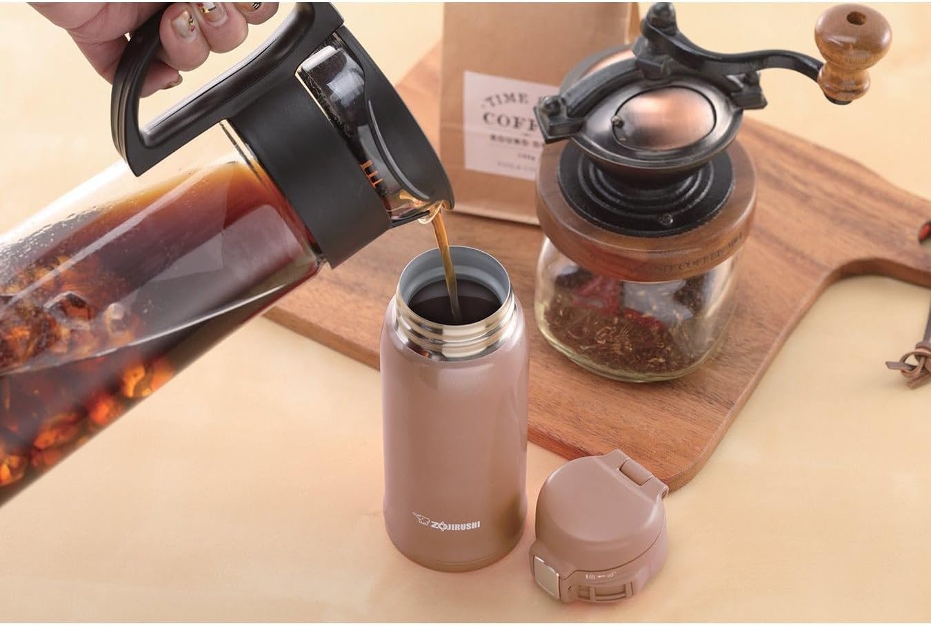 Zojirushi SM-SG48GJ Stainless Steel Vacuum Insulated Mug, 16-Ounce, Star Mint(Matte Gold)